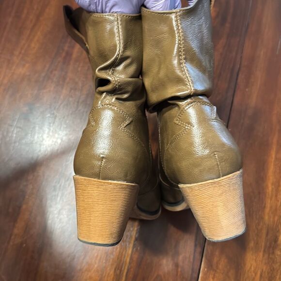 Charles Albert Light Brown Faux Leather Heeled Slouch Boots Women’s US 9 M - Picture 4 of 7